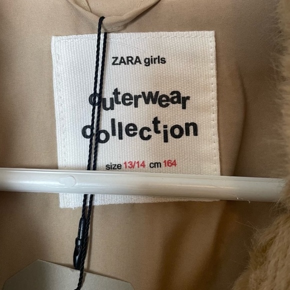 Zara kids faux fur jacket - Picture 3 of 3